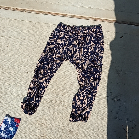 Hieroglyphic style harem pants - Picture 3 of 3